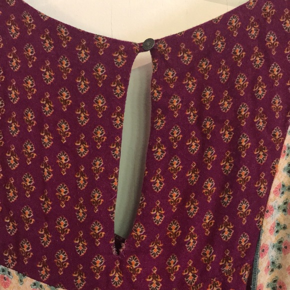 American eagle outfitters summer dress in Flowy way to take care of fabric - Picture 8 of 13